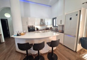 Detached Villa For Rent in Choletria