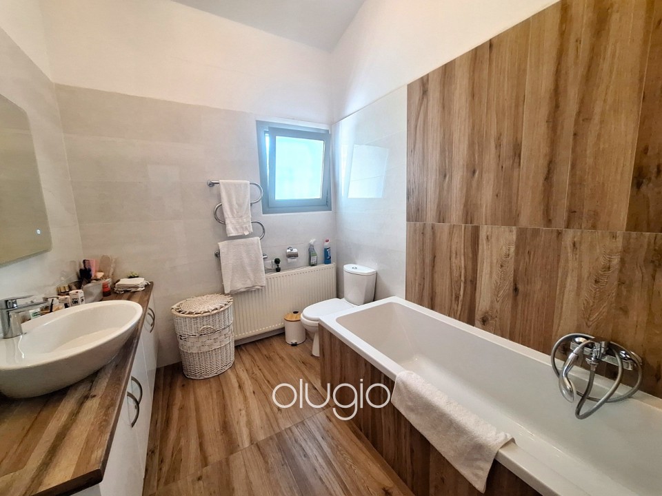 Detached Villa For Rent in Choletria