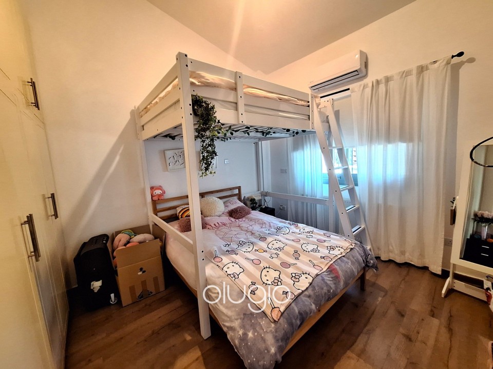 Detached Villa For Rent in Choletria