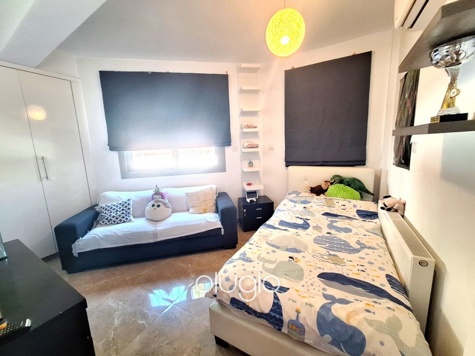 Detached Villa For Rent in Choletria