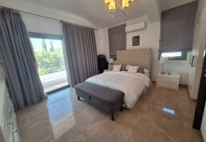 Detached Villa For Rent in Choletria