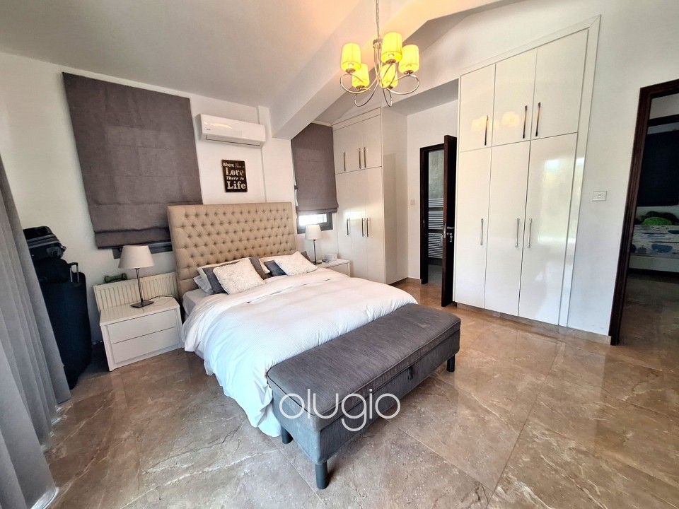 Detached Villa For Rent in Choletria