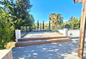 Detached Villa For Rent in Choletria