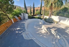 Detached Villa For Rent in Choletria