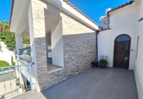 Detached Villa For Rent in Choletria