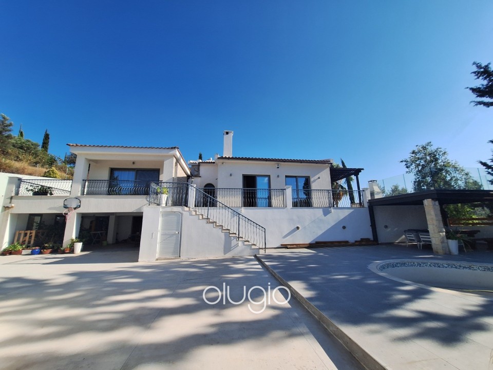 Detached Villa For Rent in Choletria