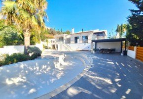Detached Villa For Rent in Choletria