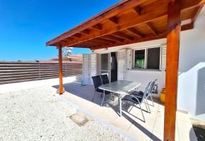 Bungalow For Sale in Polemi