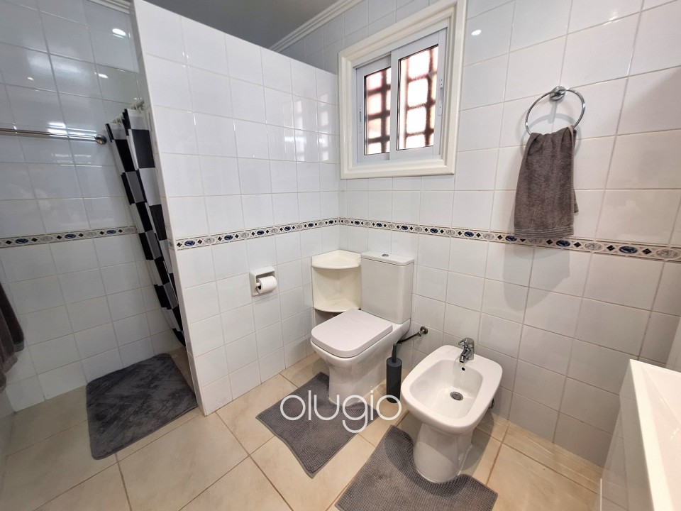 Bungalow For Sale in Koili
