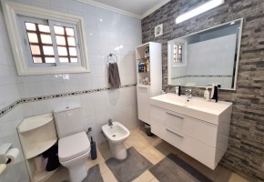 Bungalow For Sale in Koili