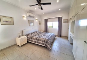 Bungalow For Sale in Koili