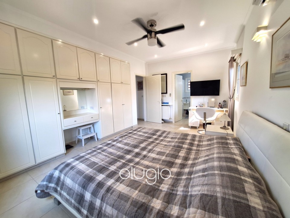 Bungalow For Sale in Koili