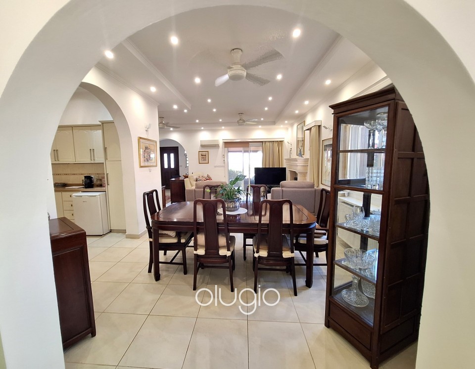 Bungalow For Sale in Koili