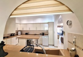 Bungalow For Sale in Koili