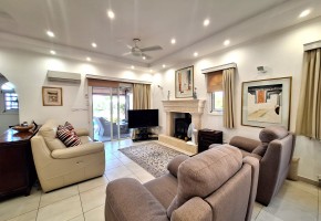Bungalow For Sale in Koili