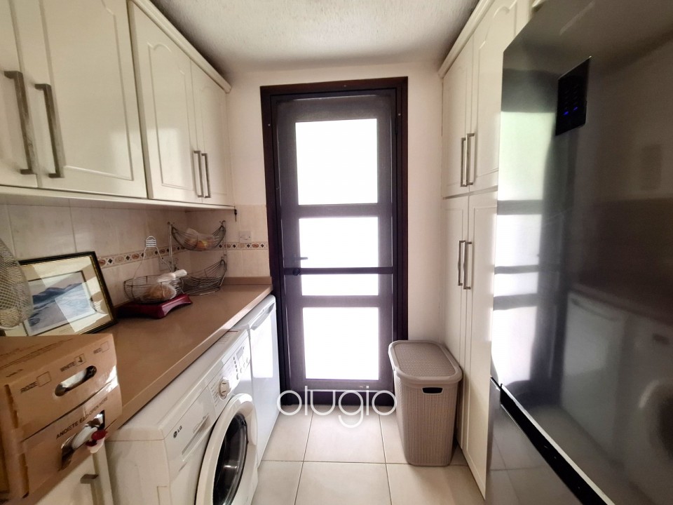 Bungalow For Sale in Koili