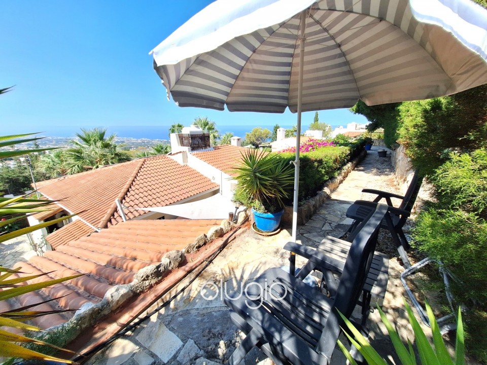 Bungalow For Sale in Koili