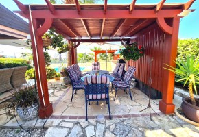 Bungalow For Sale in Koili