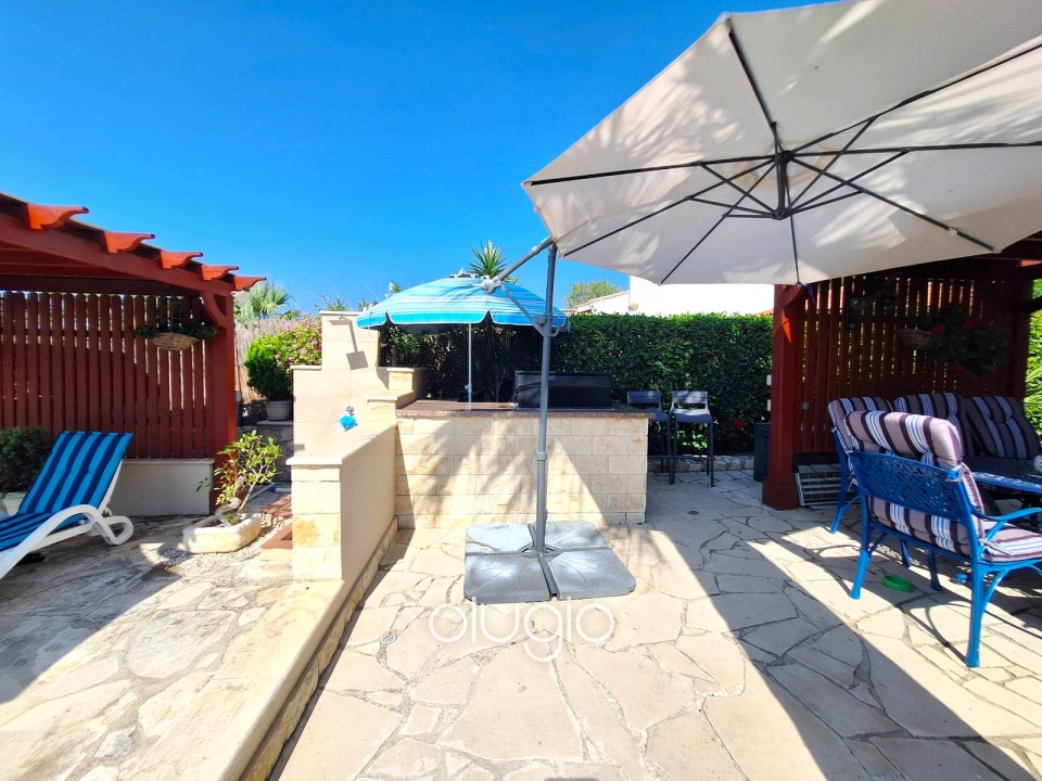 Bungalow For Sale in Koili