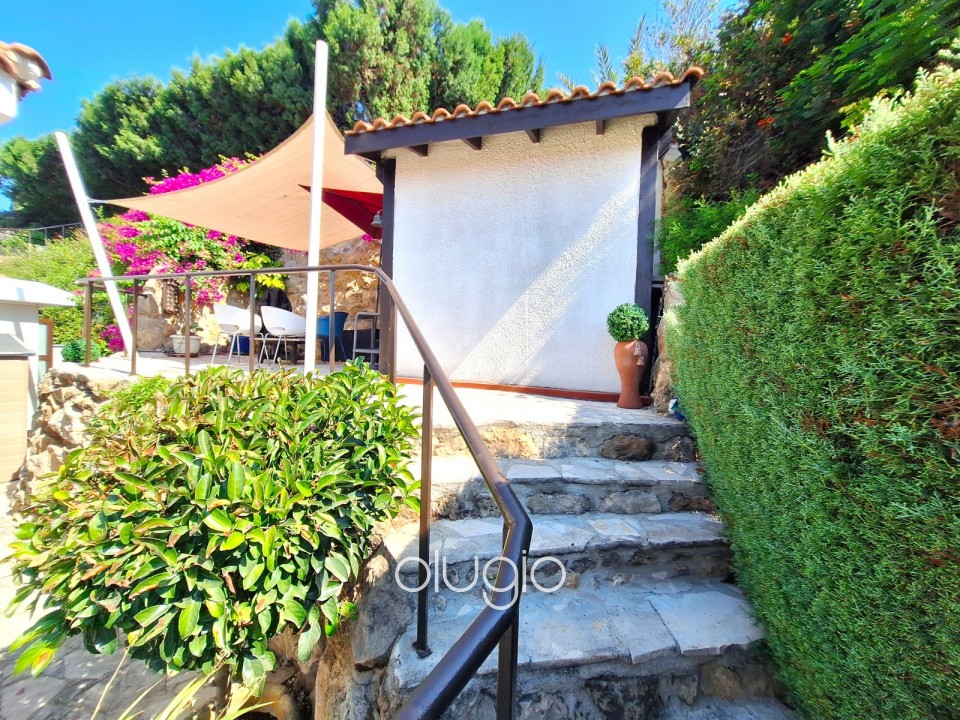 Bungalow For Sale in Koili