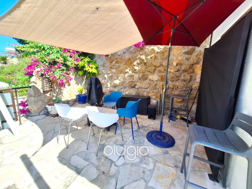 Bungalow For Sale in Koili