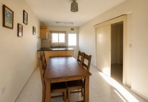 Apartment For Sale in Chloraka