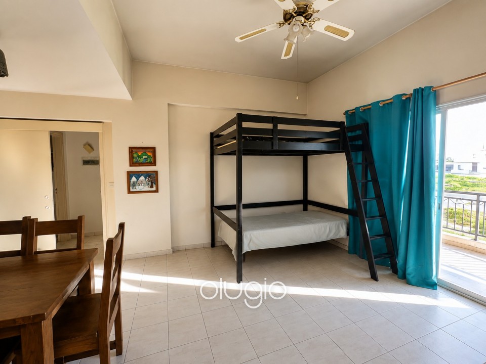 Apartment For Sale in Chloraka