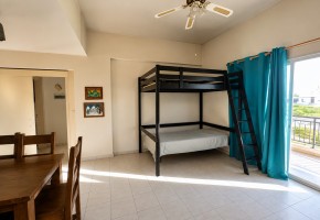 Apartment For Sale in Chloraka