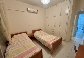 Apartment For Sale in Tombs of the Kings