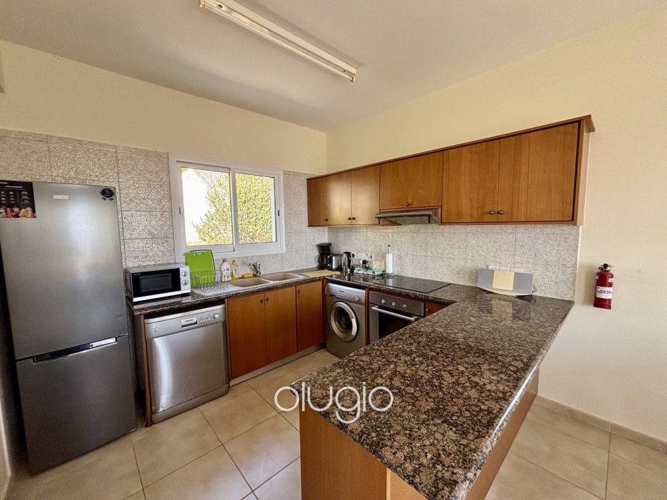 Detached Villa For Sale in Peyia