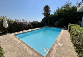 Detached Villa For Sale in Peyia