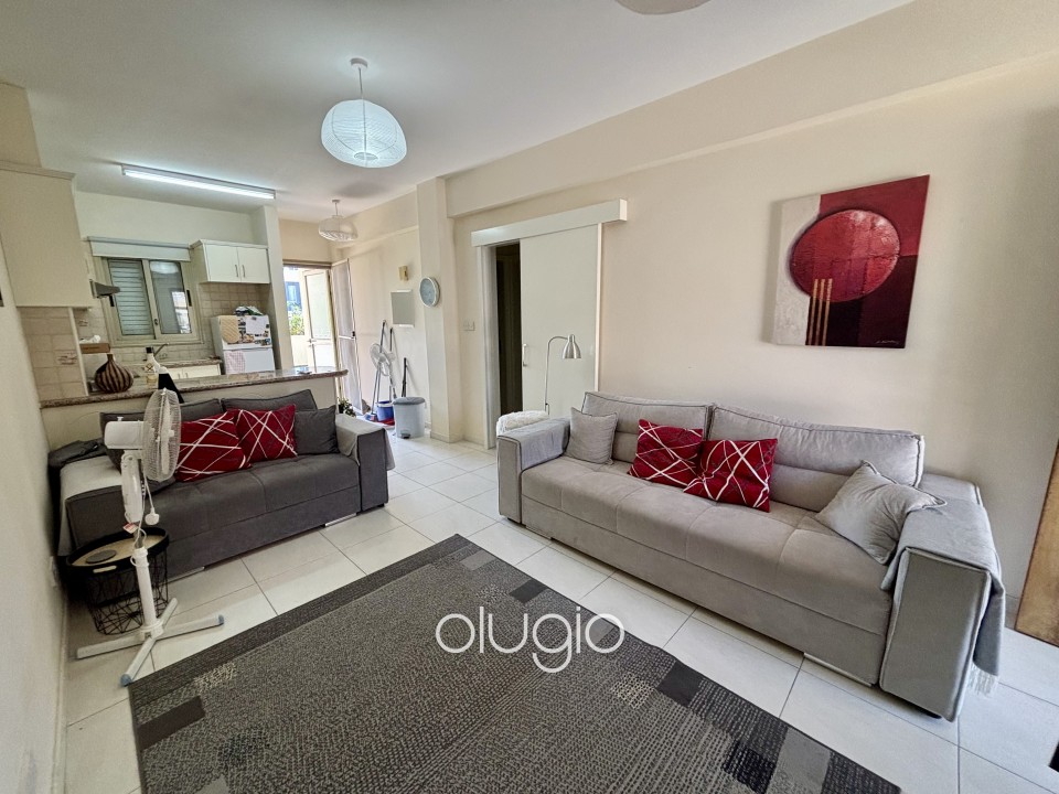 Apartment For Sale  in  Tombs of the Kings