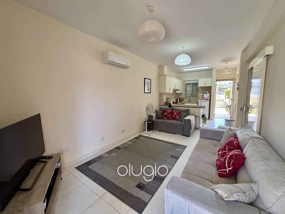 Apartment For Sale  in  Tombs of the Kings