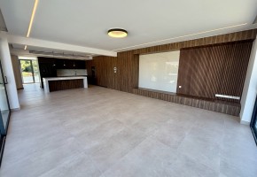 Detached Villa For Sale in Sea Caves - St.George