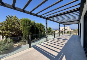 Detached Villa For Sale in Sea Caves - St.George