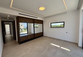 Detached Villa For Sale in Sea Caves - St.George