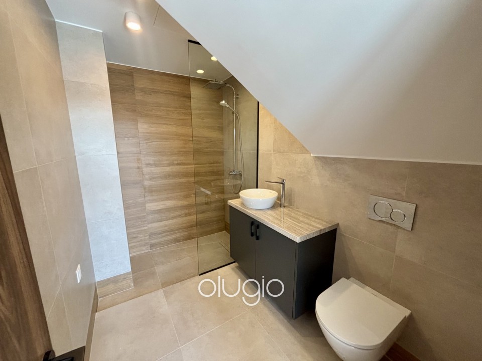 Detached Villa For Sale in Sea Caves - St.George