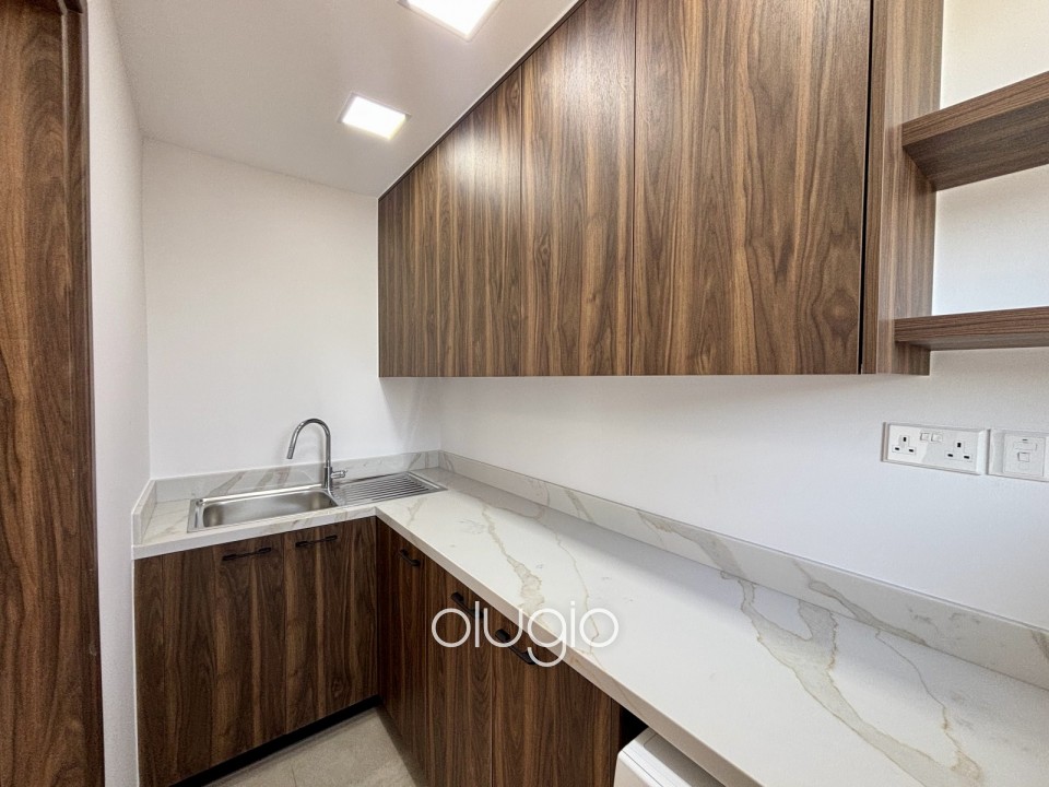 Detached Villa For Sale in Sea Caves - St.George