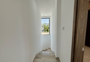 Detached Villa For Sale in Sea Caves - St.George