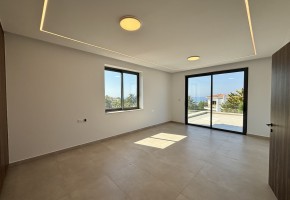 Detached Villa For Sale in Sea Caves - St.George