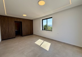 Detached Villa For Sale in Sea Caves - St.George