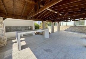 Detached Villa For Sale in Sea Caves - St.George