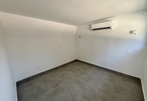 Detached Villa For Sale in Sea Caves - St.George
