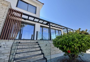 Detached Villa For Sale in Sea Caves - St.George