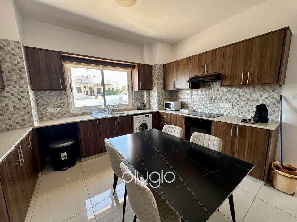 Apartment For Sale  in  Mesoyi