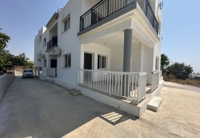 Apartment For Rent in Mesoyi