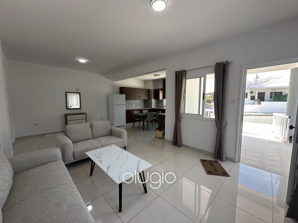 Apartment For Rent in Mesoyi