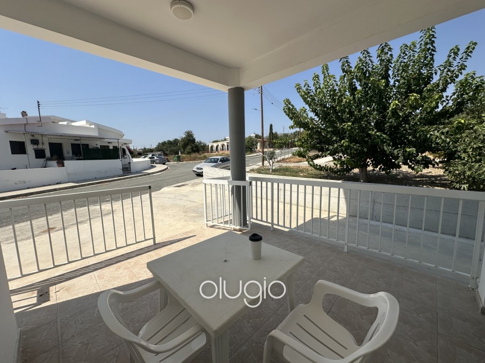 Apartment For Rent in Mesoyi