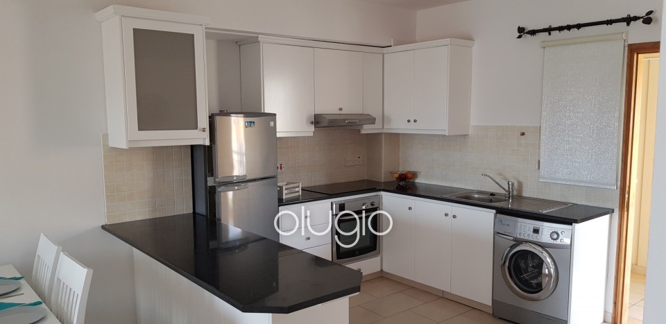 Apartment For Sale in Tombs of the Kings