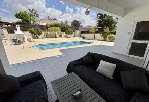 Detached Villa For Sale in Sea Caves - St.George